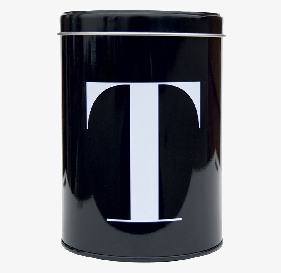 Plåtburk T från Nicolas Vahé, svart och stilren förvaring