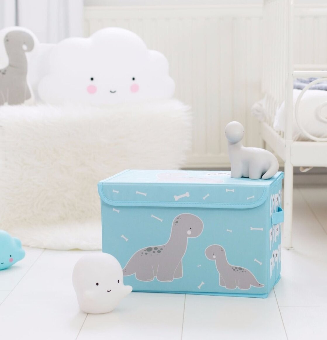 Bild av lekfull och ljus barnrumsinredning