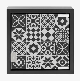 Bild av dekorativt nyckelskåp med geometriskt mönster