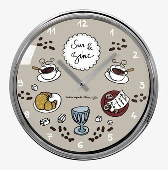 Bild av elegant väggklocka inspirerad av fransk kafékultur