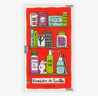 Bild av charmigt rött medicinskåp med lekfull design