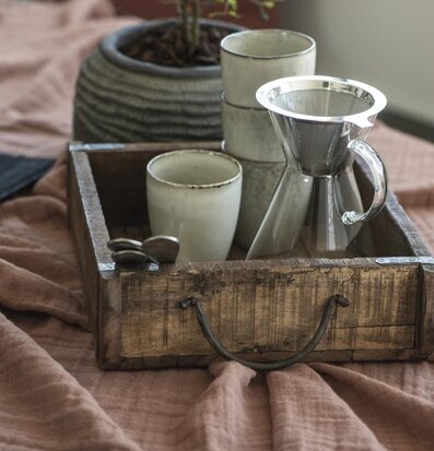 Bild av stilfull komposition med naturliga material