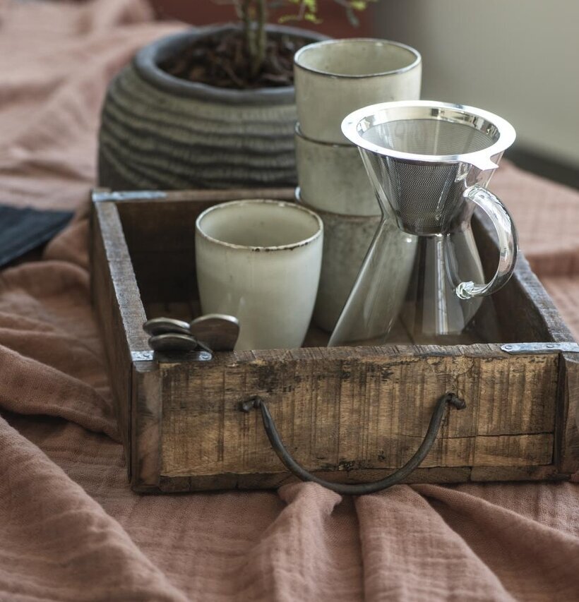 Bild av stilfull komposition med naturliga material