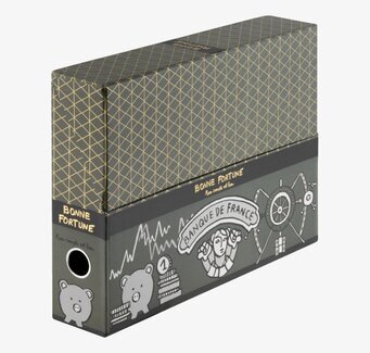 Bild av stilfull och funktionell arkivbox med mönster