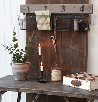 Bild av elegant inredning med vintage och funktionalitet