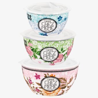 Bild av färgglada serveringsskålar med unika mönster