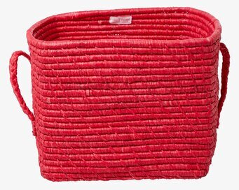 Bild av röd raffiakorg med handtag och hög funktionalitet