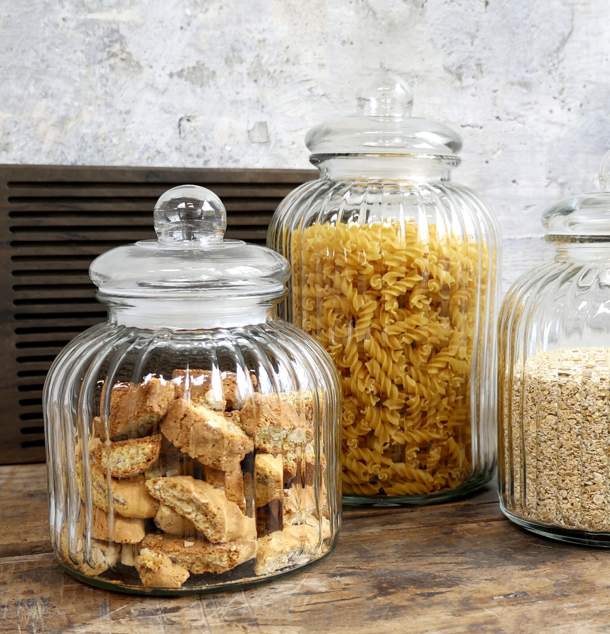 Glasburk Med Lock S från Chic Antique med olika innehåll