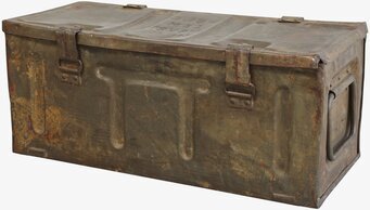 Bild av antik ammunitionslåda i robust metall
