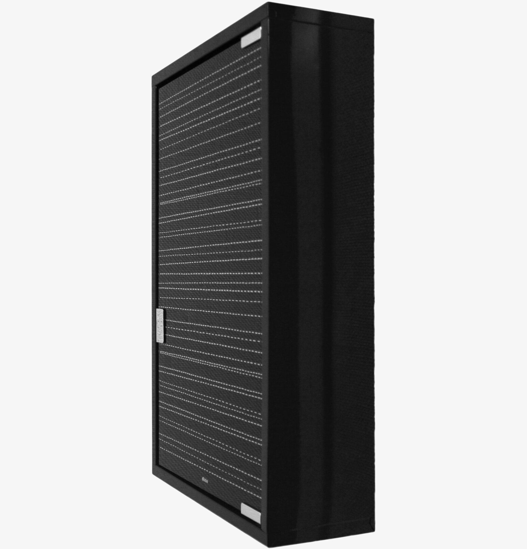 Bild av stilrent och funktionellt nyckelskåp i metall