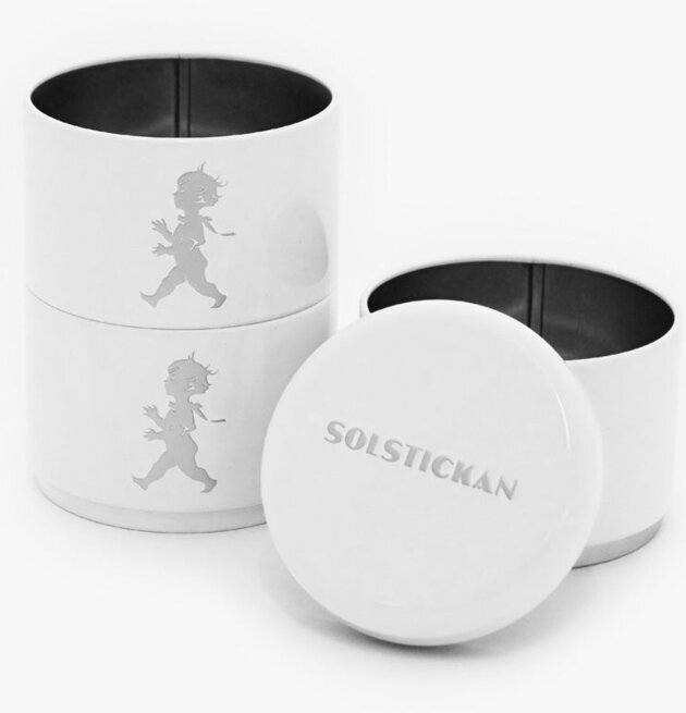 Förvaringsburk Tredelad Vit från Solstickan mot ljus bakgrund