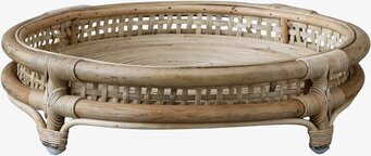 Bild av elegant rottingbricka med intrikat flätverk