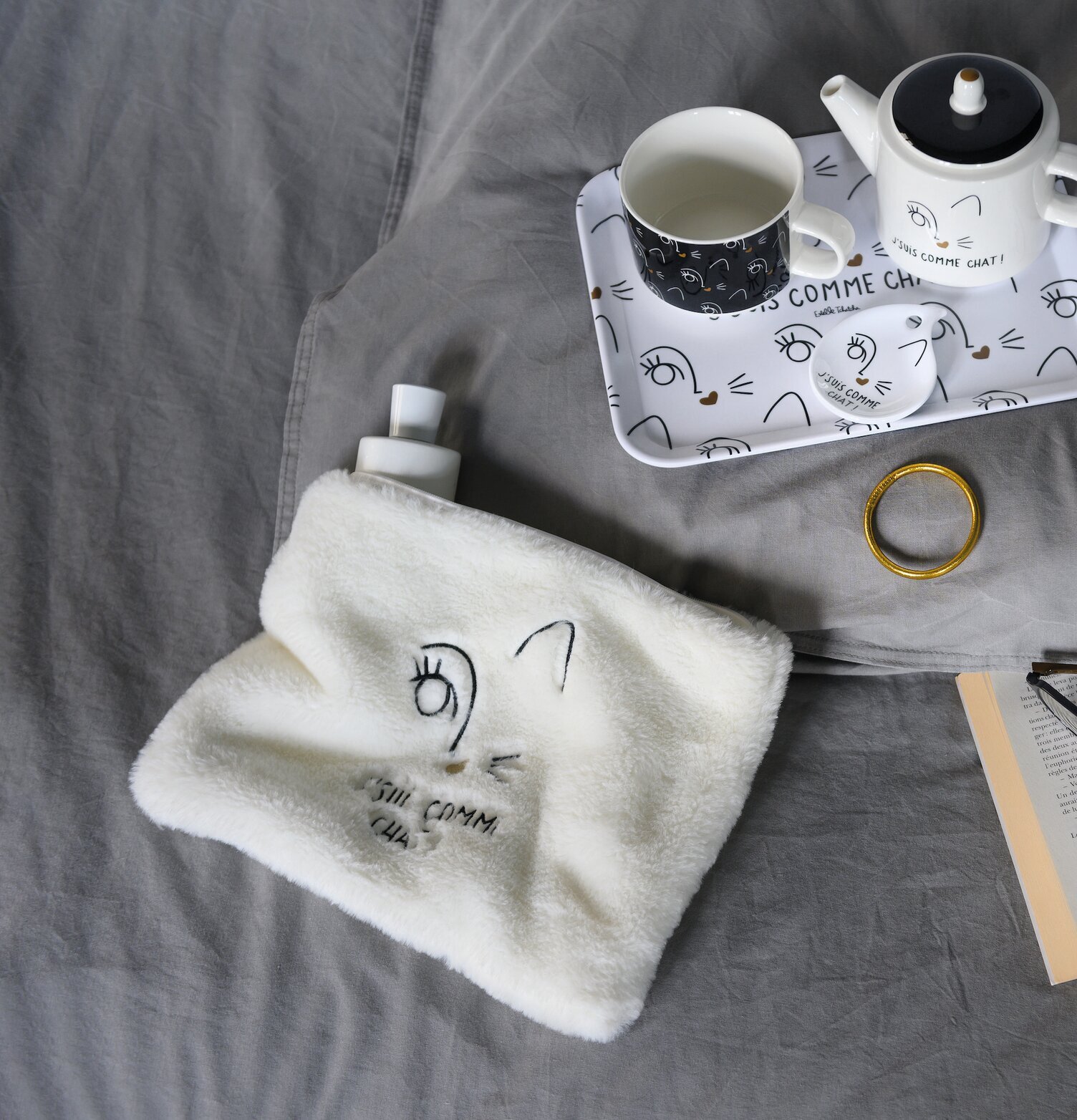 Necessär/Pennskrin - J'suis Comme Chat! från Derriére la porte