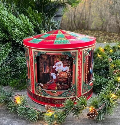 Plåtburk Speldosa Santa Stor från Bromma Kortförlag i julmiljö