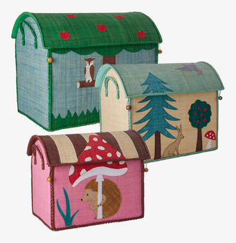 Bild av tre färgglada förvaringshus med naturmotiv
