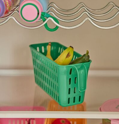 Bild av stilfull och praktisk kylskåpsorganisation