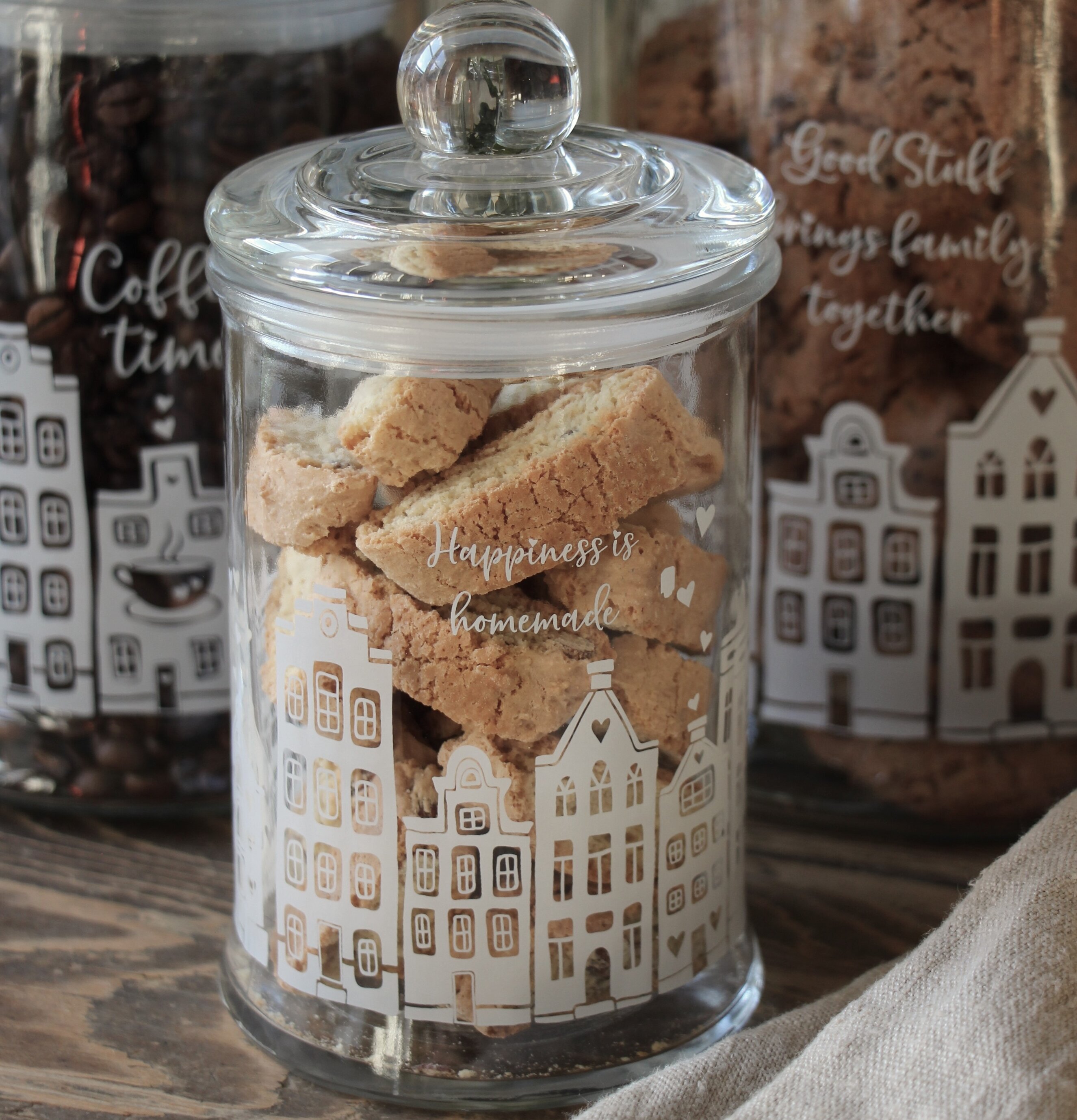 Glasburk - Happiness Is Homemade från Majas Cottage på bord