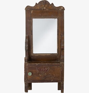 Bild av rustik spegel med vintage och antik stil