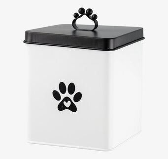 Bild på fyrkantig vit plåtburk med svart tass och lock