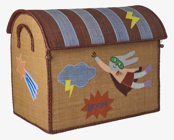 Foto: Förvaringshus med blått randigt tak, BOOM