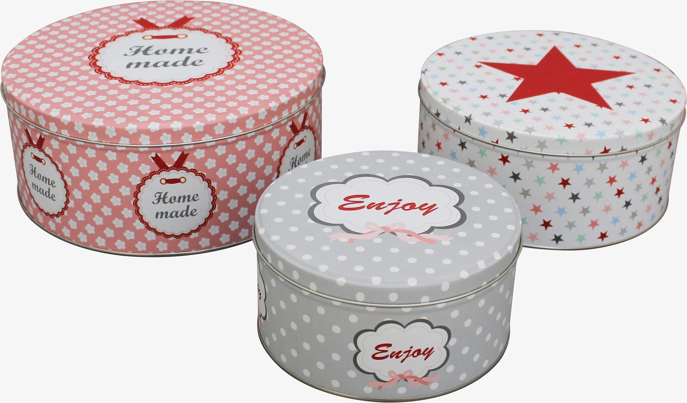 Bild av färgglada och dekorativa plåtburkar i köket