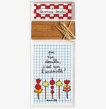 Bild av färgglatt och funktionellt snackfat i tre delar