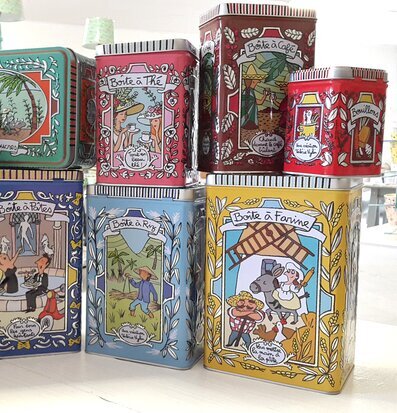 Plåtburk Relief Mjöl från Derriére la porte i lantlig design