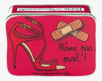 Plåtburk Plåster Röd från Derriére la porte med chic design